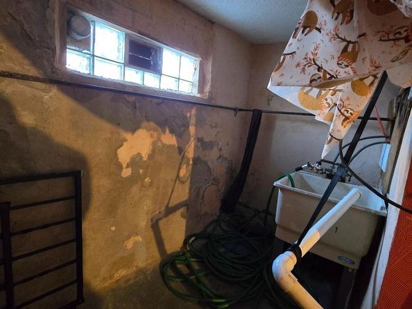 4904 N Front Street, Philadelphia PA 19120