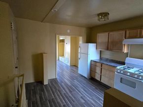 4904 N Front Street, Philadelphia PA 19120