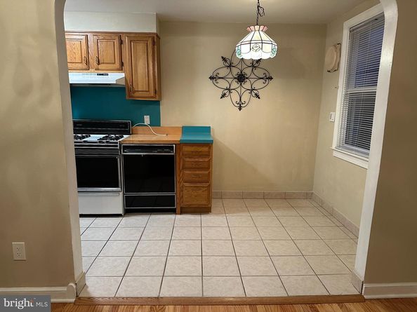 707 Crescent Drive, Glenolden PA 19036