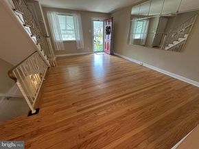 707 Crescent Drive, Glenolden PA 19036