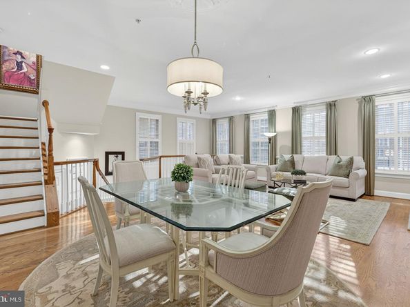 16 Wharf Street, Alexandria VA 22314