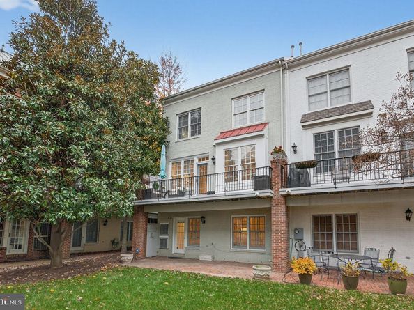 16 Wharf Street, Alexandria VA 22314