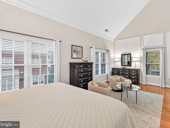 16 Wharf Street, Alexandria VA 22314