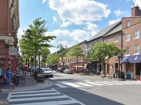 16 Wharf Street, Alexandria VA 22314