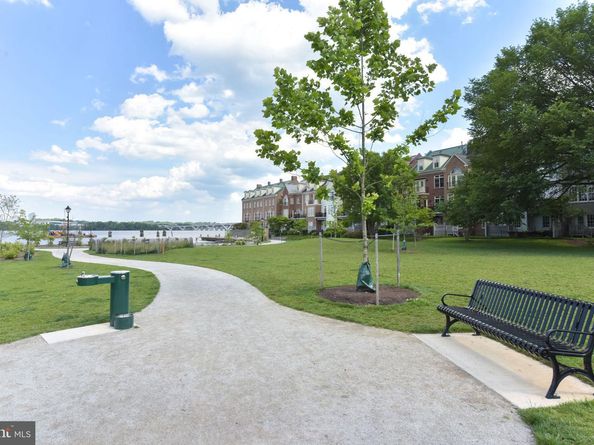 16 Wharf Street, Alexandria VA 22314