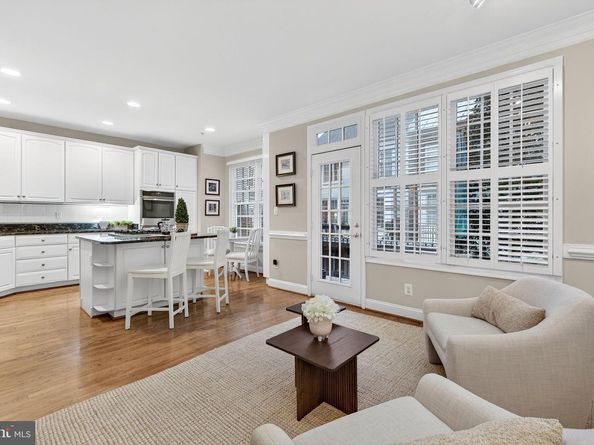 16 Wharf Street, Alexandria VA 22314