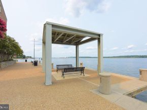 16 Wharf Street, Alexandria VA 22314