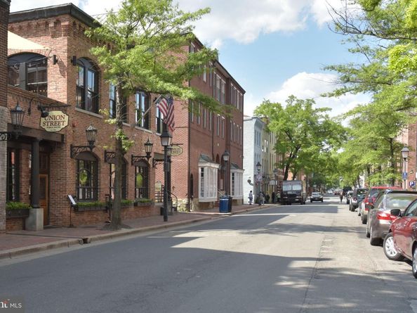 16 Wharf Street, Alexandria VA 22314