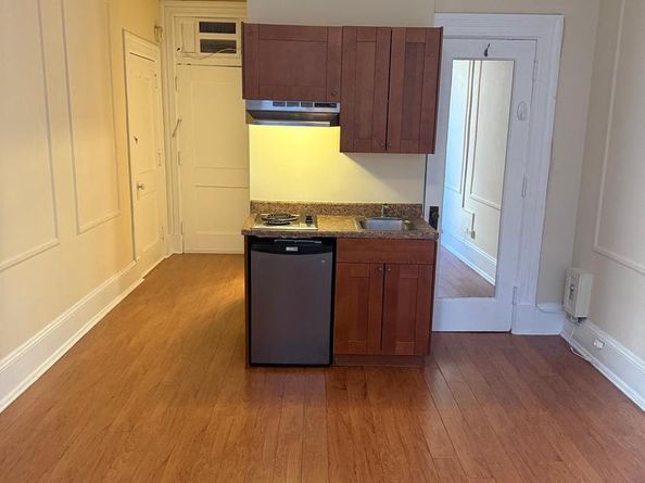 1324 Locust Street 528, Philadelphia PA 19107