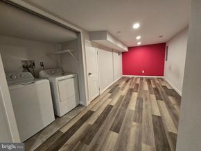 6605 Ross Street, Philadelphia PA 19119