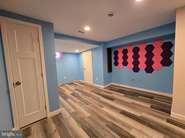 6605 Ross Street, Philadelphia PA 19119