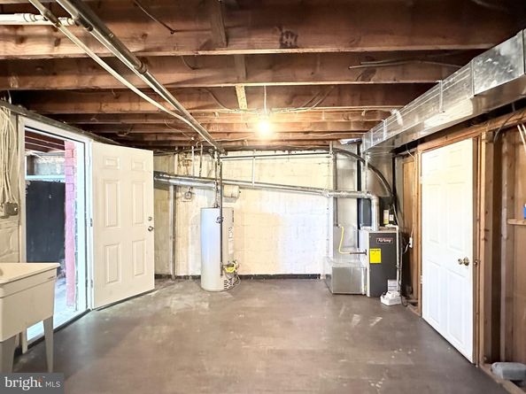 5122 H Street SE, Washington DC 20019