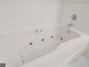 3830 9TH Street N 509W, Arlington VA 22203