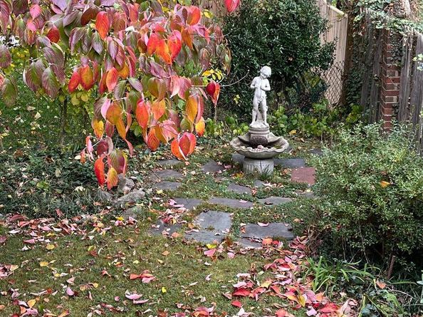 8904 Grant Street, Bethesda MD 20817