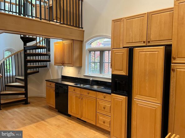 8904 Grant Street, Bethesda MD 20817