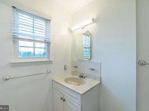 292 Hollow Branch Lane, Yardley PA 19067