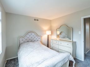 292 Hollow Branch Lane, Yardley PA 19067