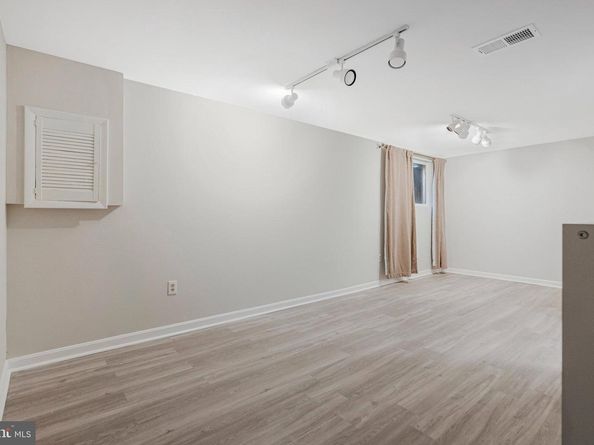 3170 Ellenwood Drive, Fairfax VA 22031