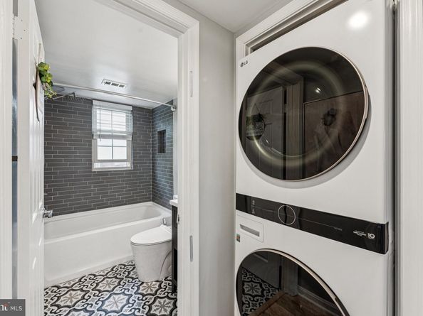 509 Bashford Lane 6, Alexandria VA 22314