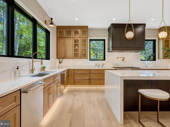 7400 Churchill Road, Mclean VA 22101