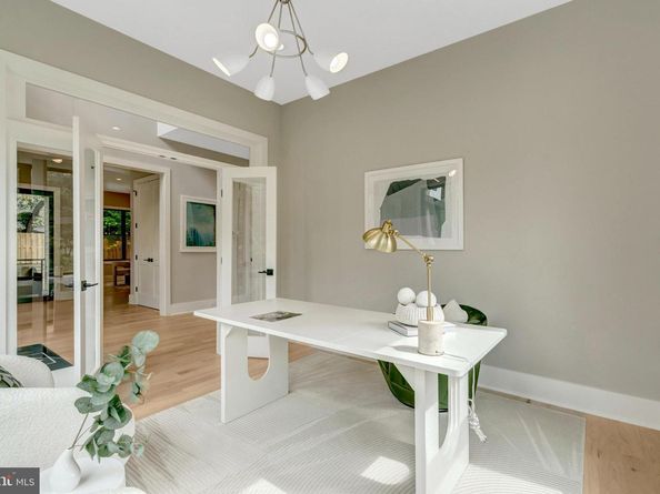 7400 Churchill Road, Mclean VA 22101