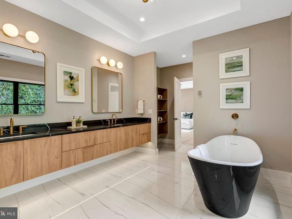 7400 Churchill Road, Mclean VA 22101