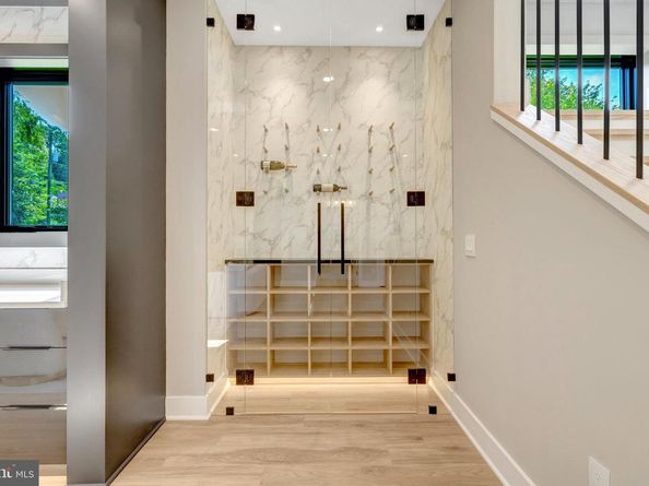 7400 Churchill Road, Mclean VA 22101