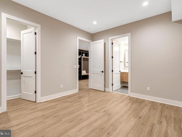 7400 Churchill Road, Mclean VA 22101