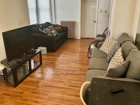 632 S 52nd Street, Philadelphia PA 19143