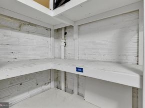 18 9TH Street NE 302, Washington DC 20002