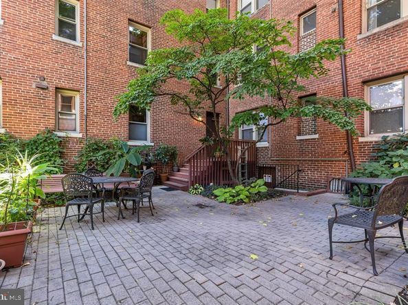 18 9TH Street NE 302, Washington DC 20002