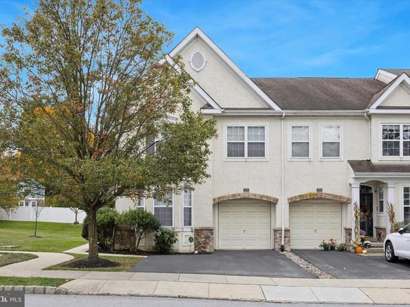 310 Rolling Hill Drive, Plymouth Meeting PA 19462