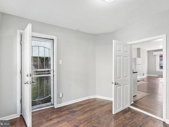 2117 Pierce Street, Philadelphia PA 19145