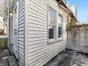 2117 Pierce Street, Philadelphia PA 19145