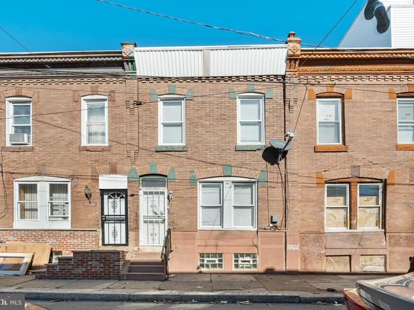 2117 Pierce Street, Philadelphia PA 19145