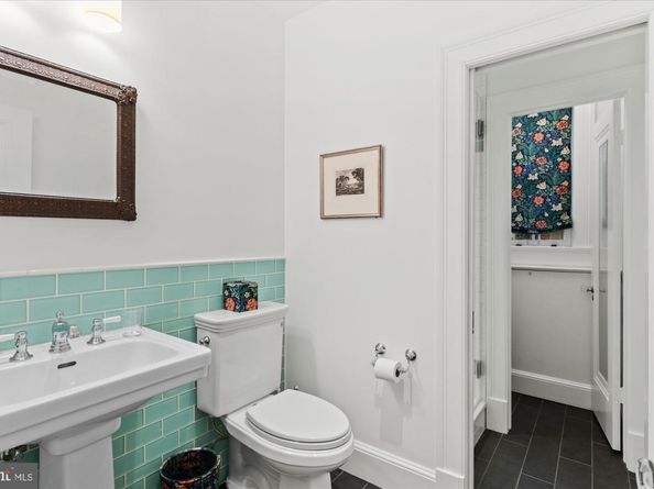 2540 Massachusetts Avenue NW 105, Washington DC 20008