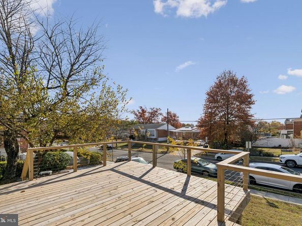 7521 9TH Street NW, Washington DC 20012