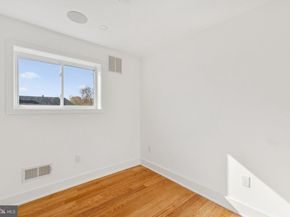 7521 9TH Street NW, Washington DC 20012