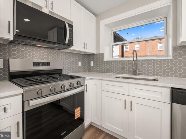 8427 Thouron Avenue, Philadelphia PA 19150