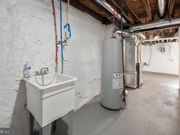 8427 Thouron Avenue, Philadelphia PA 19150