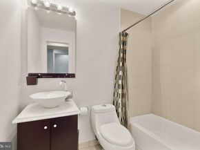 1409 G Street NE 5, Washington DC 20002