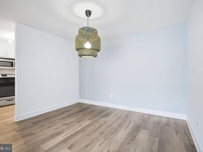 1300 Army Navy Drive 124, Arlington VA 22202