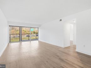 1300 Army Navy Drive 124, Arlington VA 22202