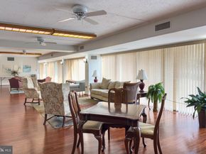 1300 Army Navy Drive 124, Arlington VA 22202