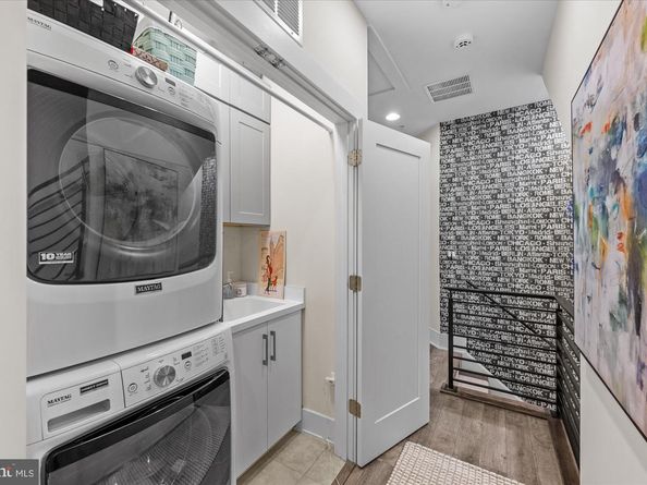 406 Barlow Place, Bethesda MD 20814