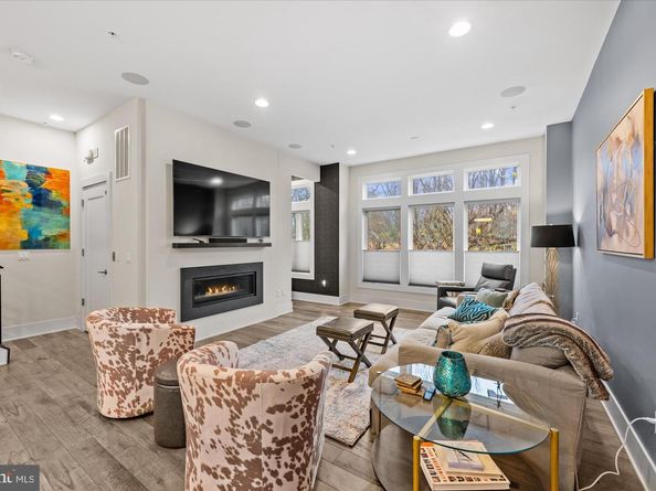 406 Barlow Place, Bethesda MD 20814