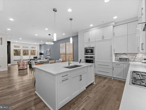 406 Barlow Place, Bethesda MD 20814