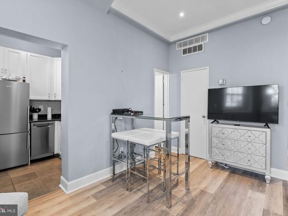 101 N North Carolina Avenue SE 103, Washington DC 20003