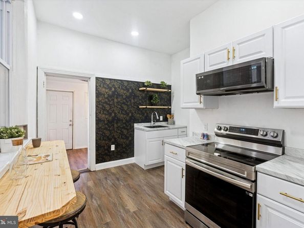 2335 W Cumberland Street, Philadelphia PA 19132