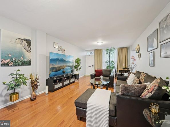 2109 S Cecil Street, Philadelphia PA 19143